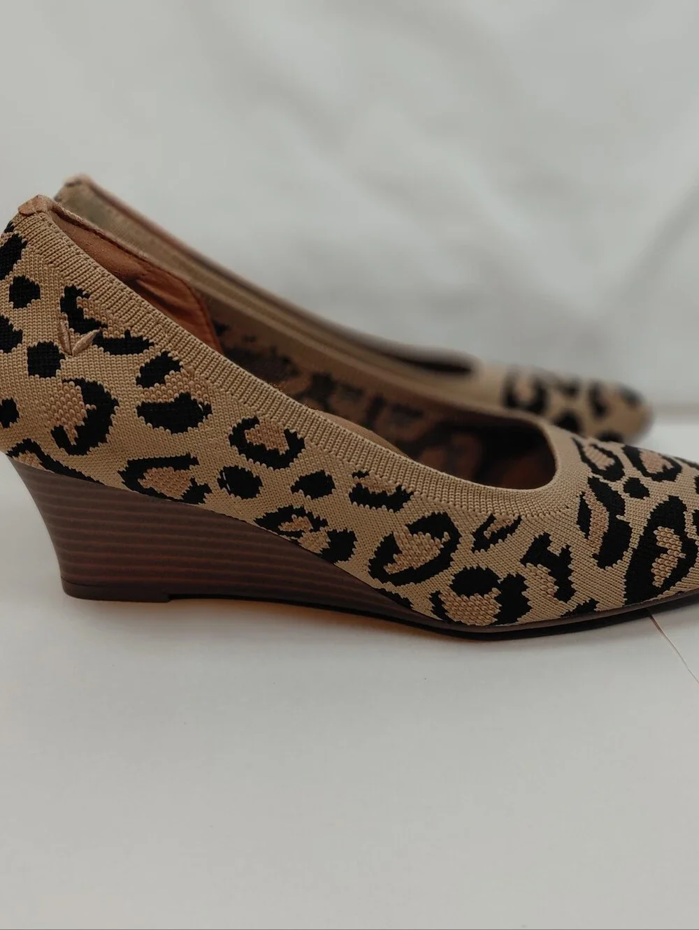 Vivaia Margot Wedge Heel Size 37.5 Leopard Print